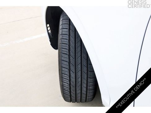 Used 2026 Genesis GV70 2.5T AWD/4WD image 32