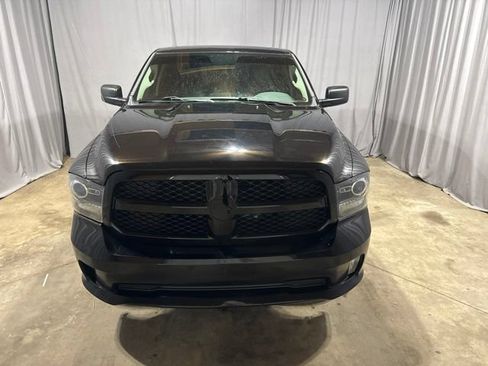 Used 2014 RAM 1500 Express w/ Black Ram 1500 Express Group AWD/4WD image 6