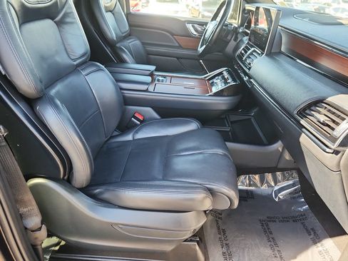 Used 2023 Lincoln Navigator L Reserve AWD/4WD image 15