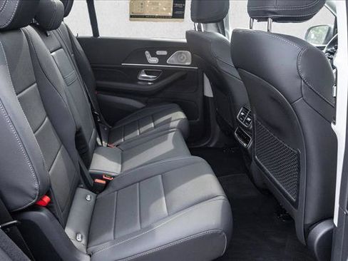 Certified 2026 Mercedes-Benz GLS 450 4MATIC image 26