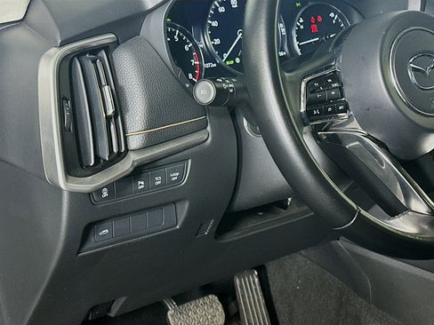 Used 2025 MAZDA CX-90 3.3 Turbo w/ Preferred Package image 17