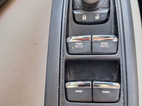 Used 2021 Subaru Forester Limited image 19