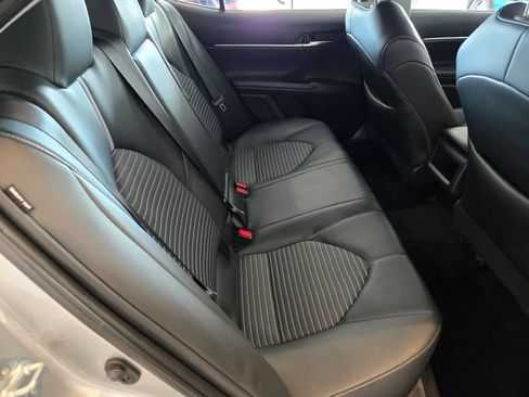 Used 2024 Toyota Camry SE FWD image 10