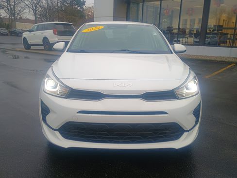 Used 2022 Kia Rio S w/ Technology Package image 2