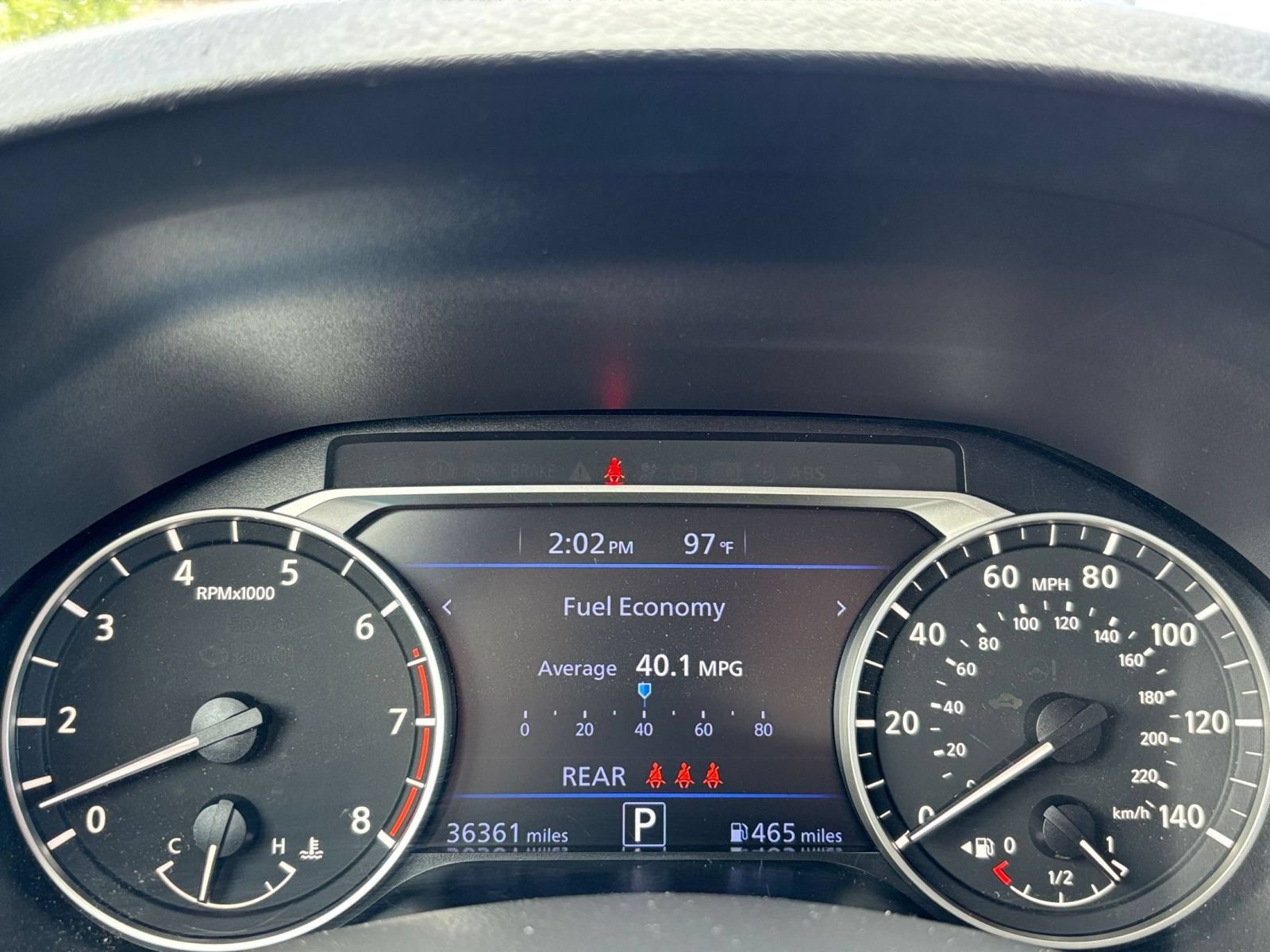 Used 2025 Nissan Altima 2.5 SV FWD image 40