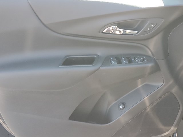 Certified 2024 Chevrolet Equinox LT w/ LPO, Floor Liner Package FWD image 15