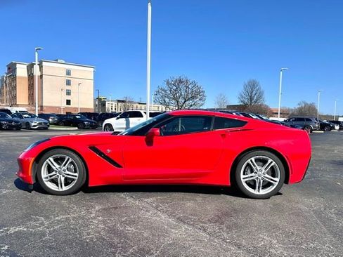 Used 2016 Chevrolet Corvette Stingray Coupe w/ 2LT Preferred Equipment Group image 4