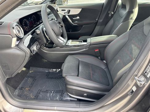 New 2026 Mercedes-Benz CLA 35 AMG CLA 35 AMG image 9