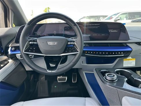 New 2026 Cadillac Optiq Luxury 1 image 5