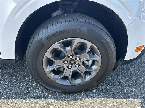 Used 2024 Ford Maverick XLT image 14