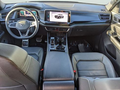 Certified 2025 Volkswagen Atlas Cross Sport SEL R-Line image 11