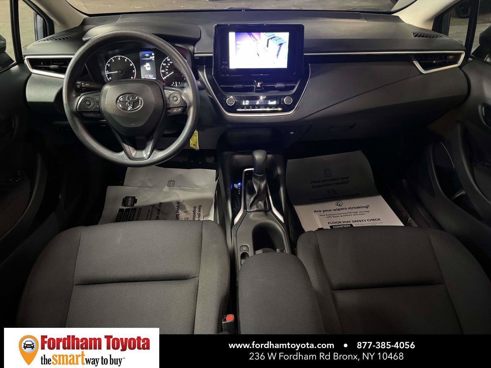 Used 2024 Toyota Corolla LE FWD image 13