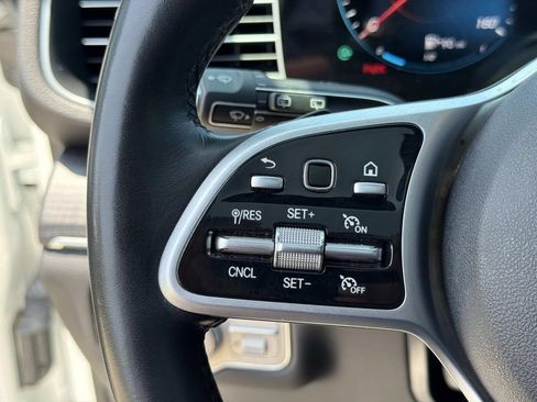 Used 2021 Mercedes-Benz GLE 450 4MATIC image 21