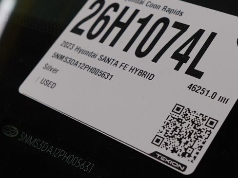 Used 2023 Hyundai Santa Fe SEL Premium image 31