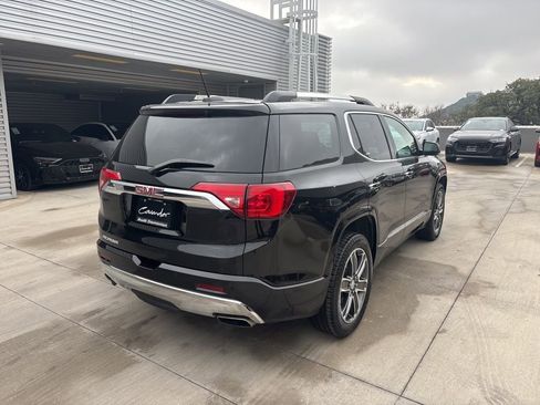 Used 2019 GMC Acadia Denali w/ Technology Package image 6