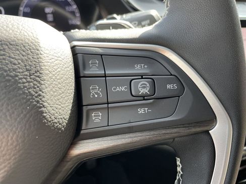 New 2026 Jeep Grand Cherokee L Limited AWD/4WD image 16
