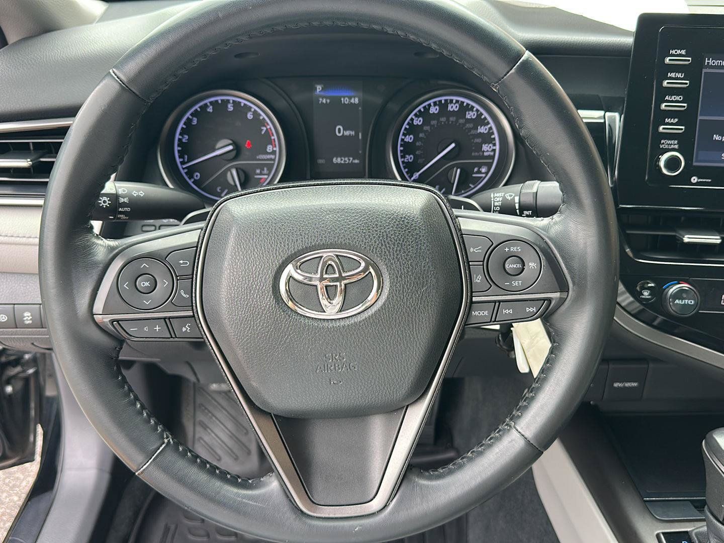 Used 2022 Toyota Camry SE FWD image 16