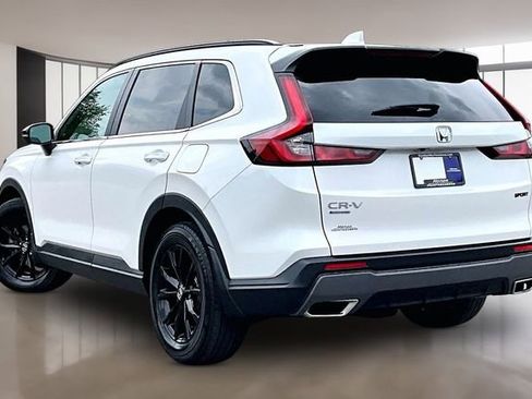 Used 2025 Honda CR-V Sport image 4