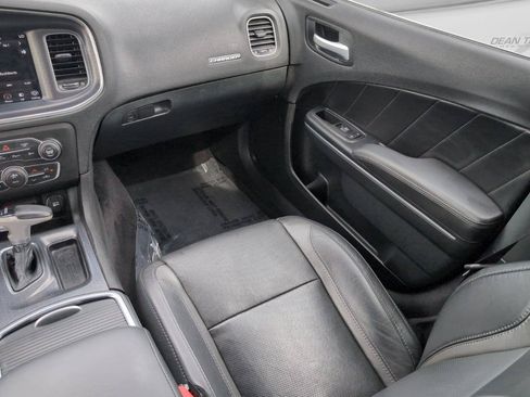 Used 2018 Dodge Charger GT AWD/4WD image 15