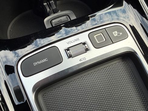 Used 2026 Mercedes-Benz GLB 250 4MATIC image 30