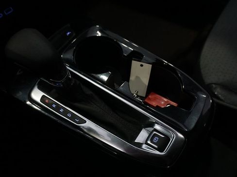 Certified 2025 Chevrolet Trax LT image 15