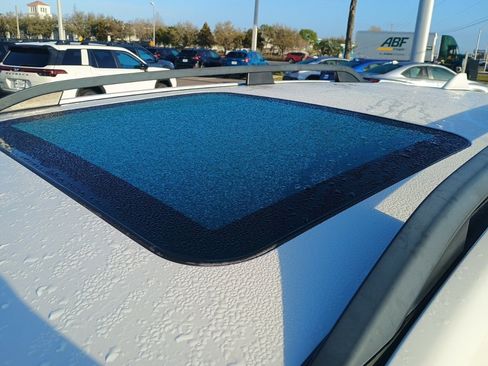 Used 2019 Subaru Forester Limited w/ Popular Package #3 image 9