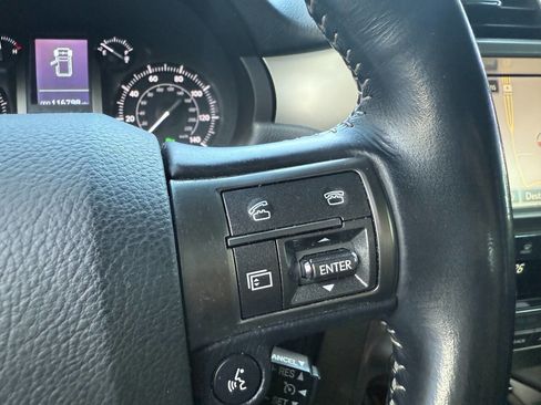 Used 2016 Lexus GX 460 w/ Premium Package image 26