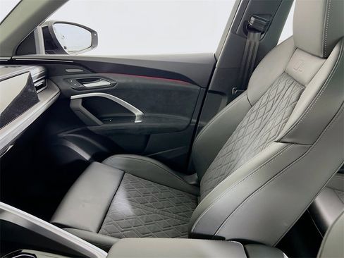 New 2025 Audi SQ5 Premium Plus image 22