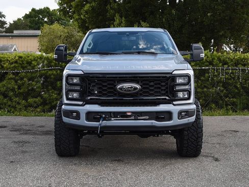 Used 2024 Ford F250 Lariat w/ Lariat Ultimate Package AWD/4WD image 4