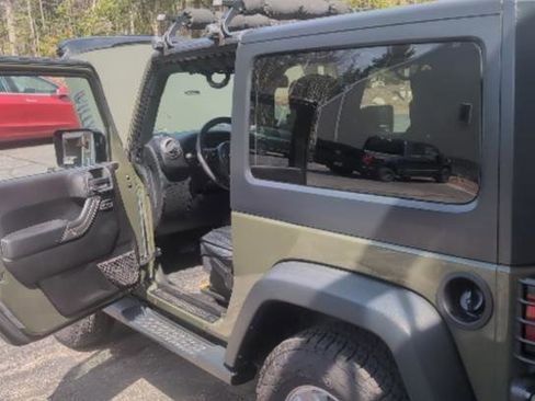 Used 2015 Jeep Wrangler Sport w/ Quick Order Package 24S image 10