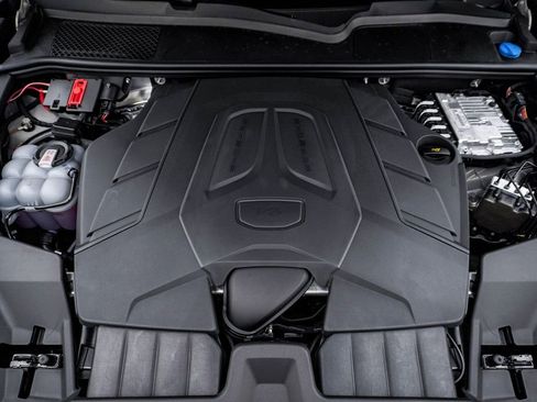 New 2026 Porsche Cayenne Coupe image 29