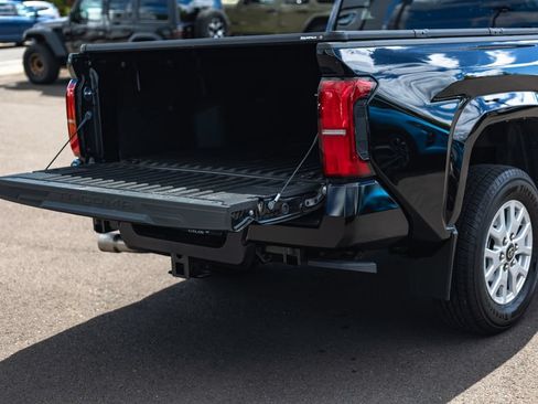 Used 2024 Toyota Tacoma SR5 AWD/4WD image 8