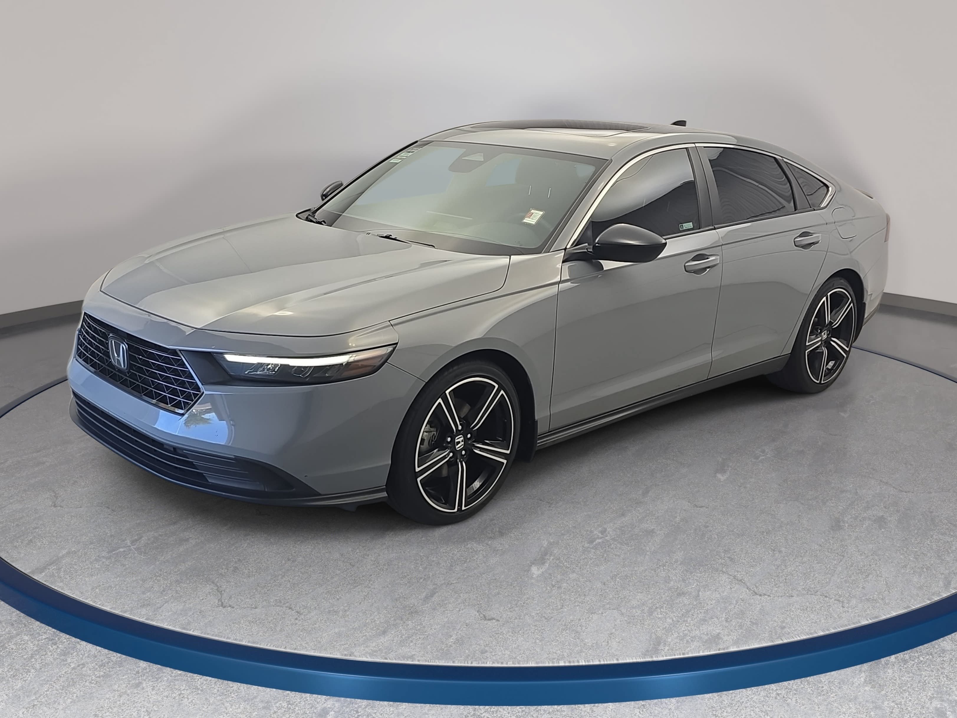 Used 2024 Honda Accord Sport image 1