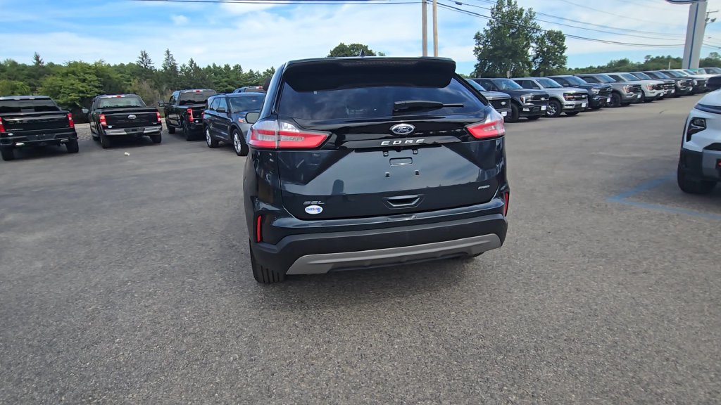 Certified 2024 Ford Edge SEL w/ Convenience Package AWD/4WD image 18