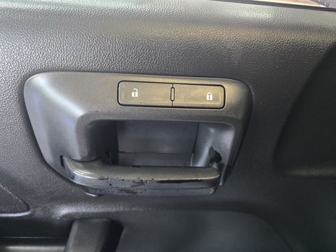 Used 2018 Chevrolet Silverado 1500 W/T RWD image 13