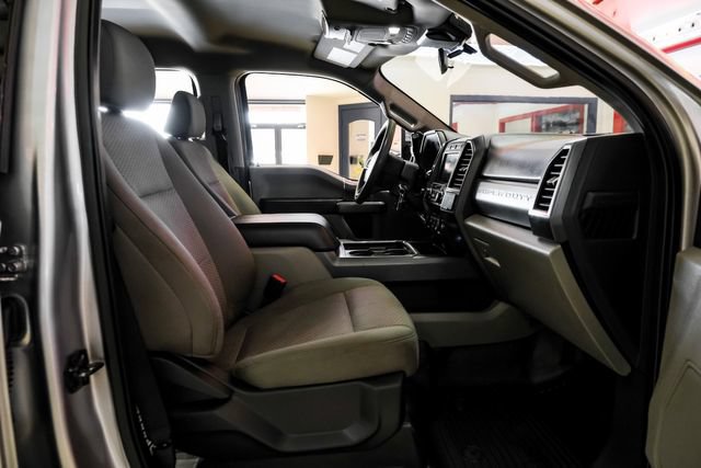 Used 2022 Ford F350 XLT w/ XLT Premium Package AWD/4WD image 36