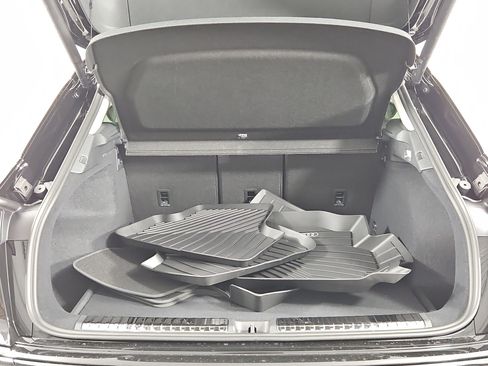 New 2026 Audi Q3 quattro 2.0T AWD/4WD image 13