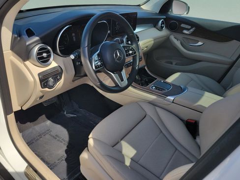 Certified 2022 Mercedes-Benz GLC 300 4MATIC image 19
