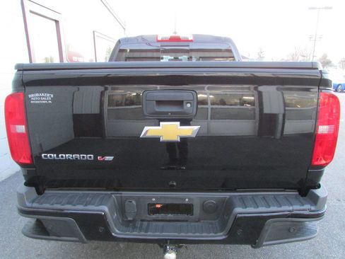 Used 2019 Chevrolet Colorado Z71 image 3