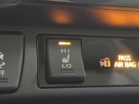 New 2025 Toyota RAV4 XLE Premium image 8