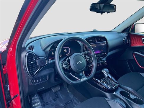 Used 2023 Kia Soul GT-Line image 9