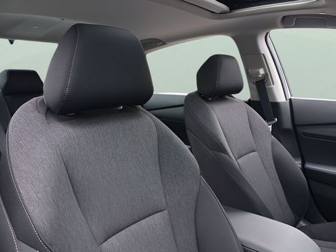 Used 2025 Honda Accord SE image 17