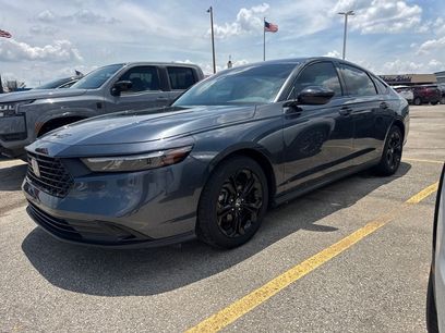 Used 2025 Honda Accord SE