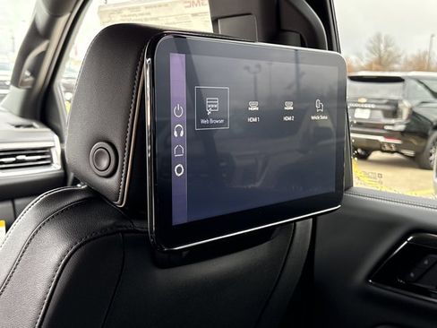 New 2026 GMC Yukon Elevation image 9