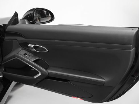 Certified 2015 Porsche 911 Carrera S RWD image 30