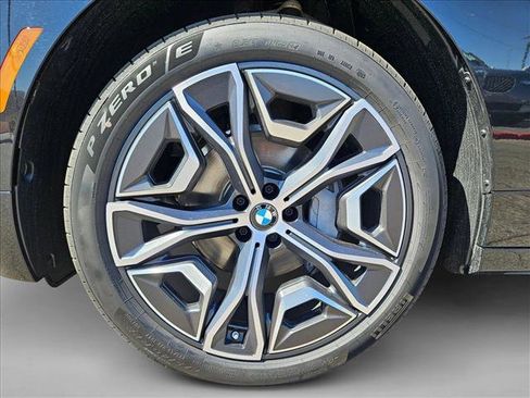 New 2026 BMW iX xDrive60 w/ Climate Comfort Package AWD/4WD image 10