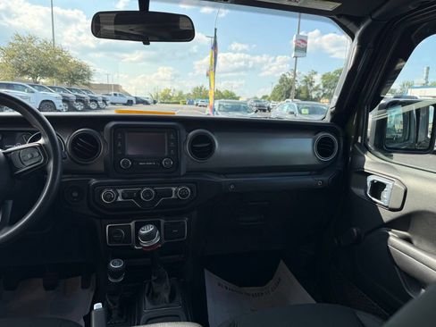 Used 2021 Jeep Gladiator Sport w/ Trailer Tow Package AWD/4WD image 14