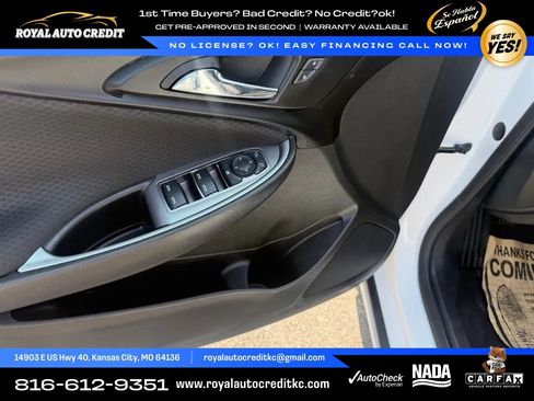 Used 2018 Chevrolet Malibu LS FWD image 14