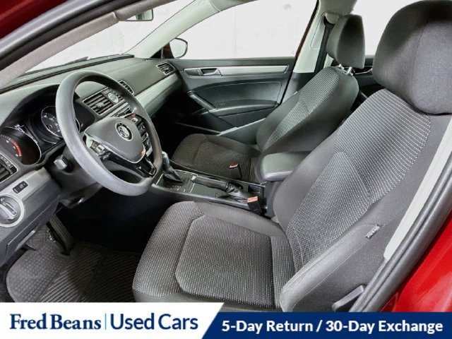 Used 2016 Volkswagen Passat 1.8T S FWD image 6