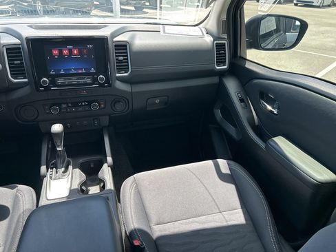 Certified 2023 Nissan Frontier SV w/ SV Convenience Package RWD image 13
